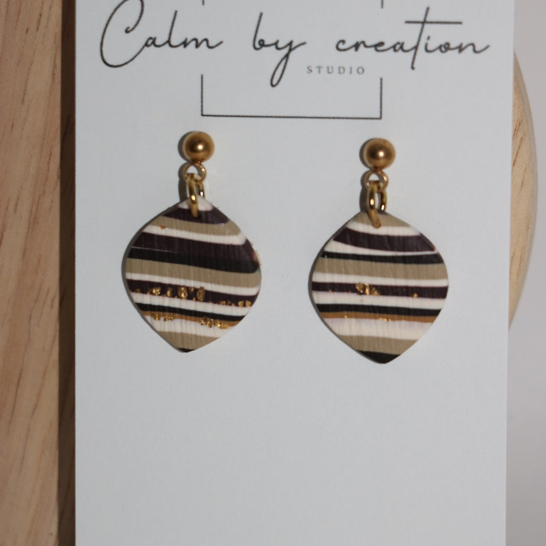 Driftwood striped pointed leaf drops polymer clay earrings by Calm by Creation Studio