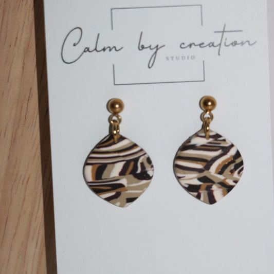 Woodland marbled brown diamond leaf drops polymer clay earrings by Calm by Creation Studio
